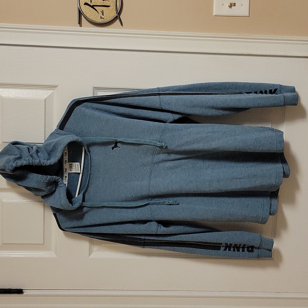 Lightweight PINK BRAND hoodie